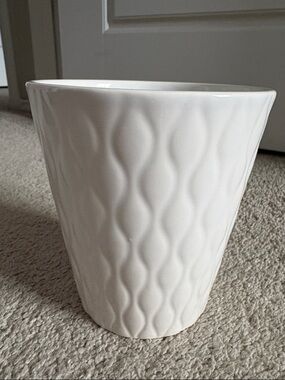 Textured White Ceramic Planter